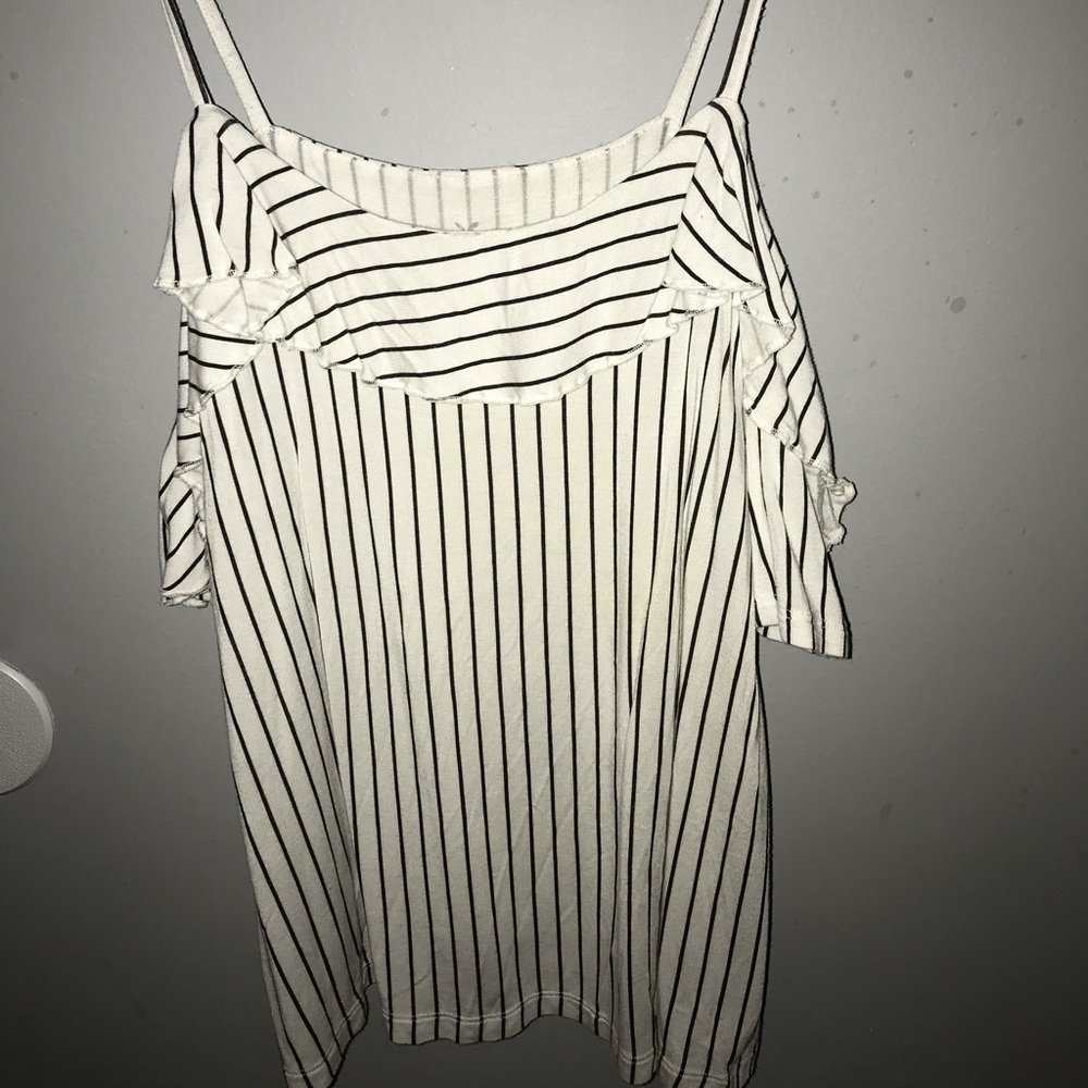 American Eagle top